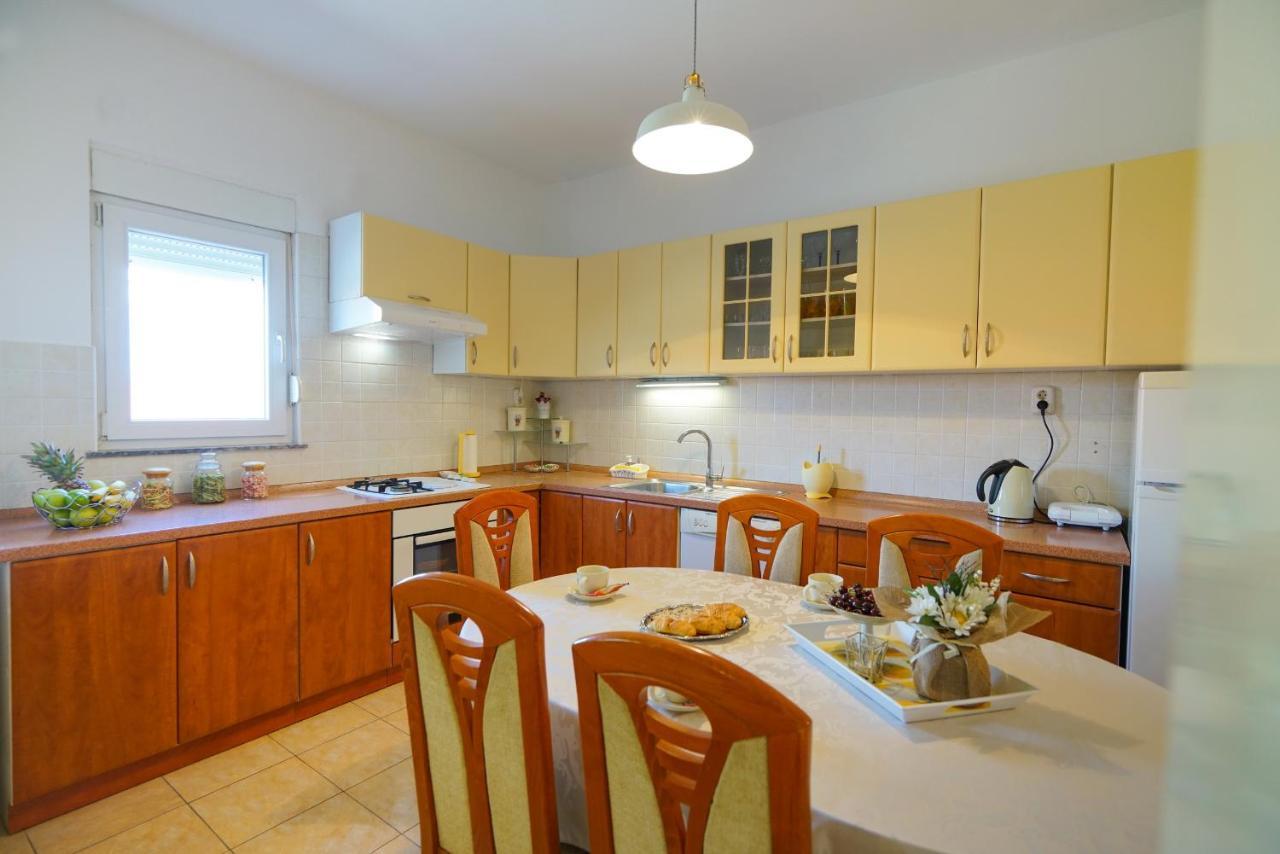 Apartment Jardin With Free Cowered Parking Zadar Exterior foto