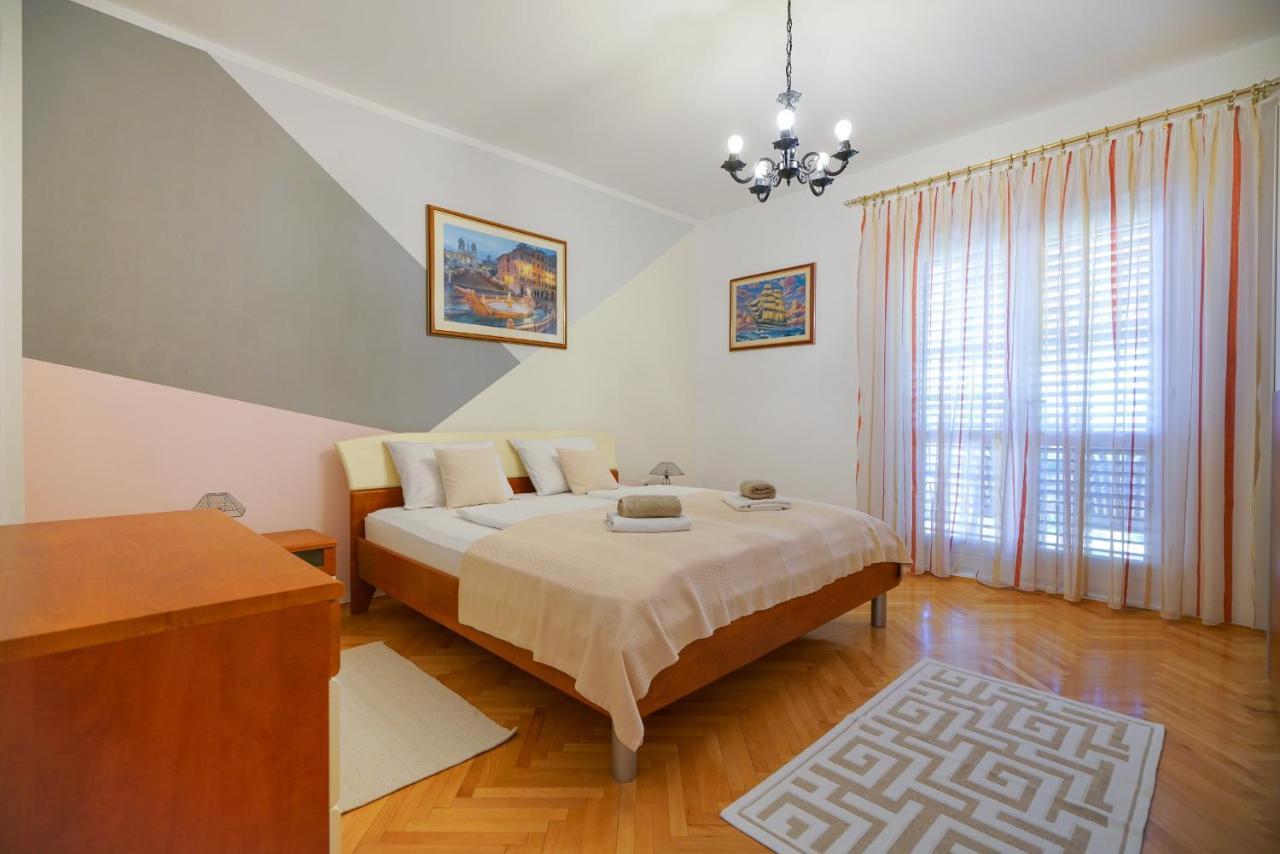Apartment Jardin With Free Cowered Parking Zadar Exterior foto
