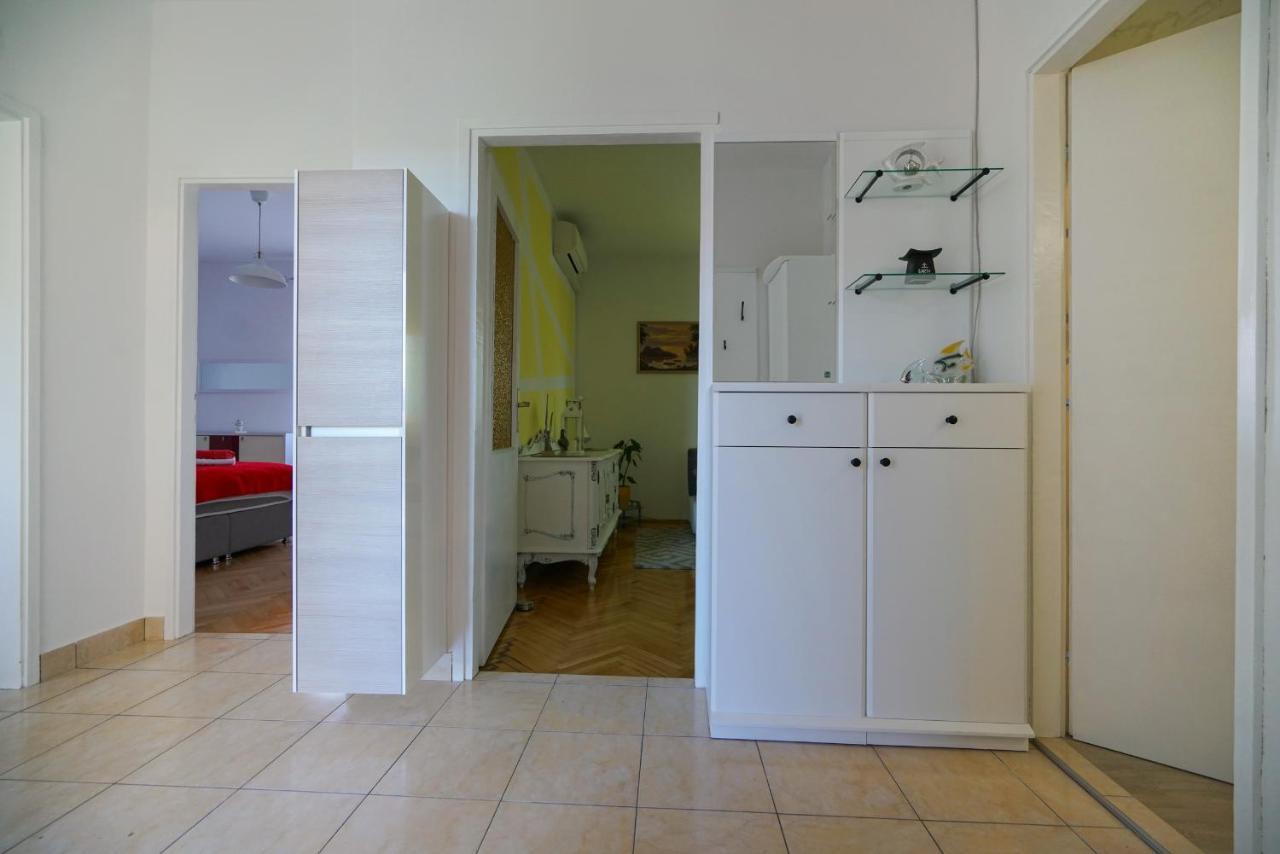 Apartment Jardin With Free Cowered Parking Zadar Exterior foto